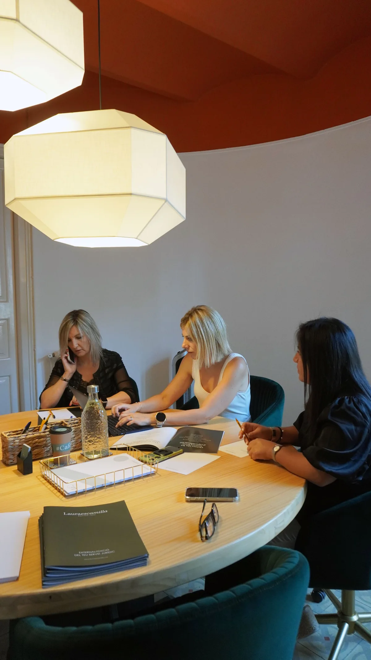 ¿Cuándo un cambio en tus condiciones de trabajo es ilegal?